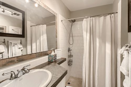 Furnished Rental Home in Denver